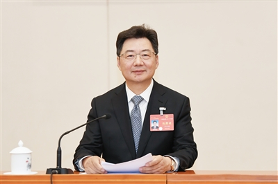 res14_attpic_brief.jpg res14_attpic_brief.jpg